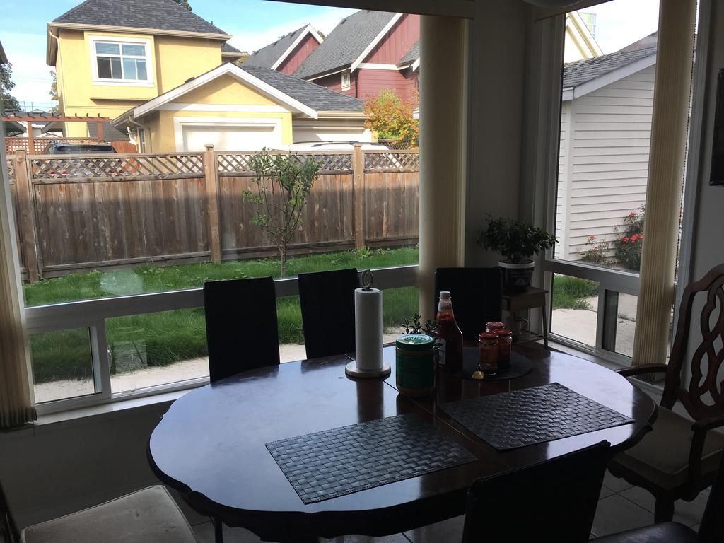 Xin Xin House Bed & Breakfast Richmond Eksteriør bilde